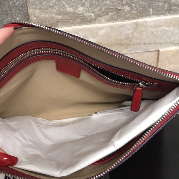 🎁 MCM Visetos Coated Canvas Pouch - Picture 14 of 16